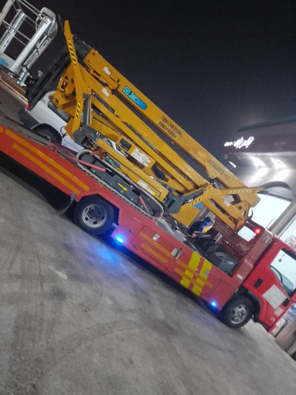 سطحات متخصصه في نقل السيارات 